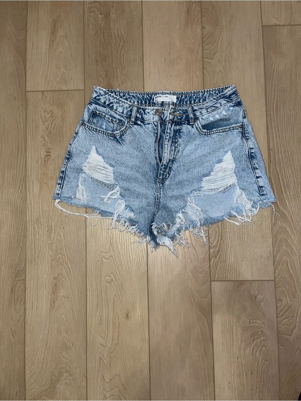 Garage denim shorts
